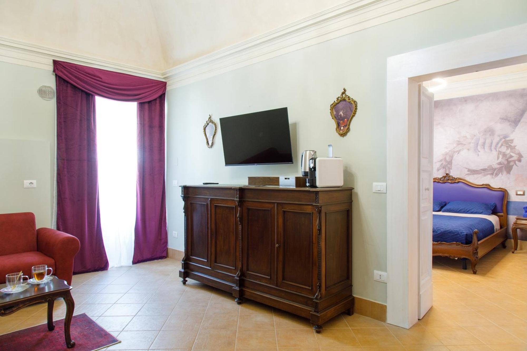B&B Palazzetto Alfieri L'Aquila Centro Storico מראה חיצוני תמונה